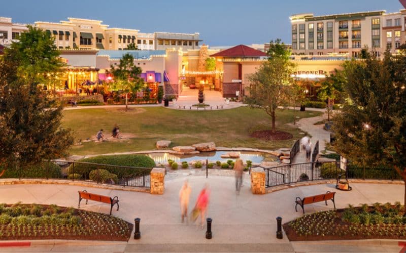 Khám phá Thành phố Allen, Texas: Vẻ đẹp ngoại ô hiện đại của Dallas – Fort Worth