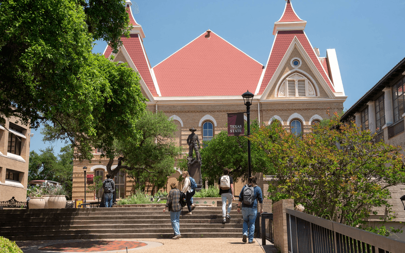 Tạp chí Money vinh danh Đại học Bang Texas trong số “Các trường Đại học Tốt nhất nước Mỹ”