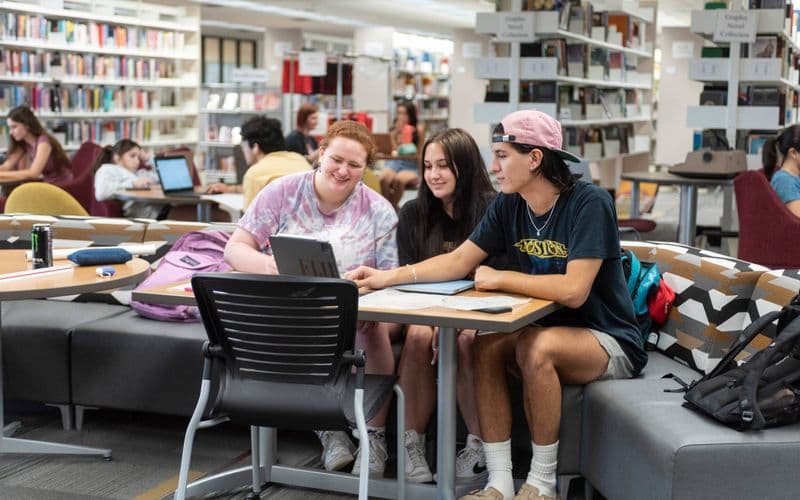TXST ra mắt dịch vụ cấp chứng chỉ nâng cao kỹ năng đầy tham vọng cho sinh viên