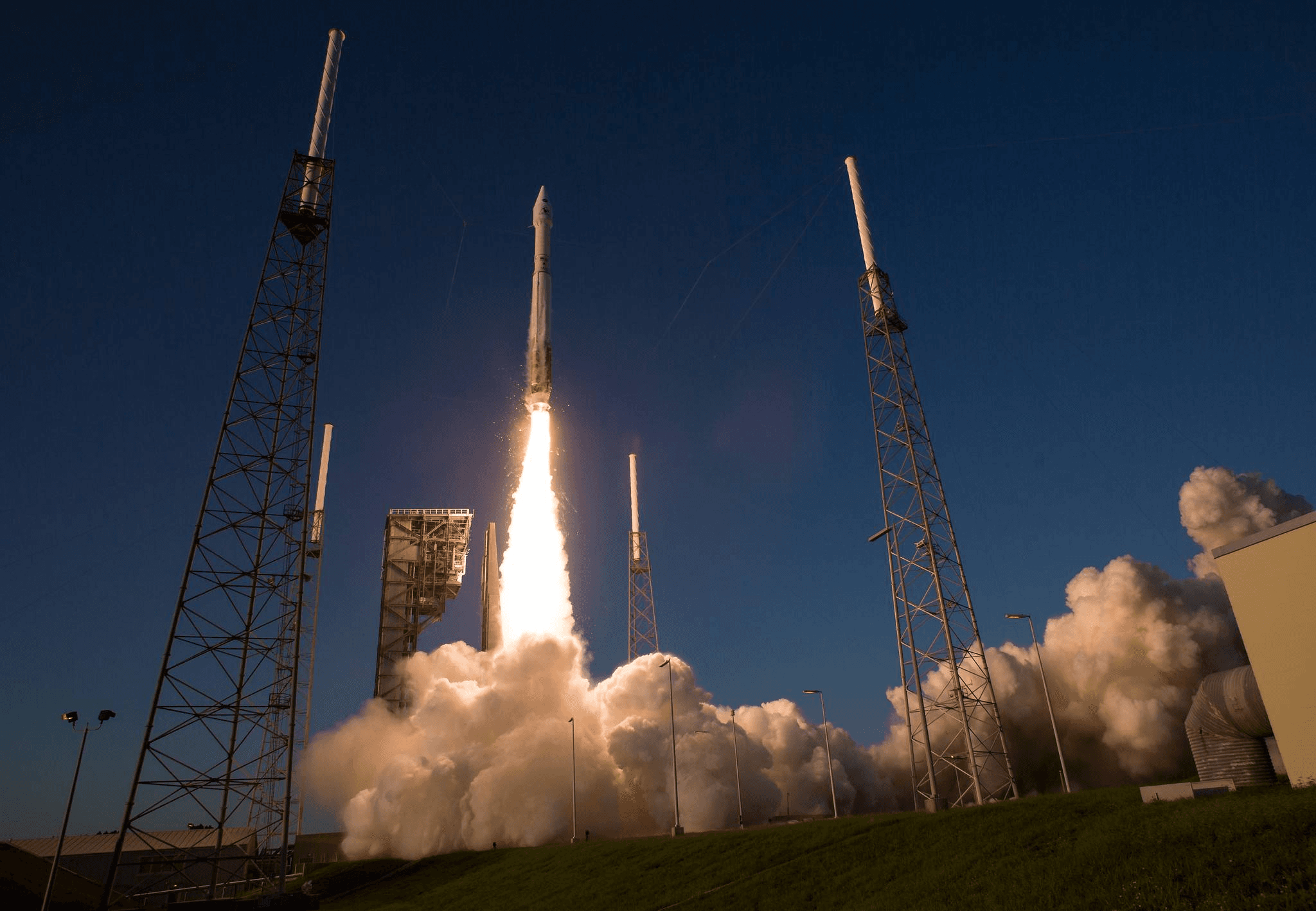 Cựu sinh viên TXST chia sẻ quan điểm về các mẫu tiểu hành tinh quý hiếm của NASA với thế giới