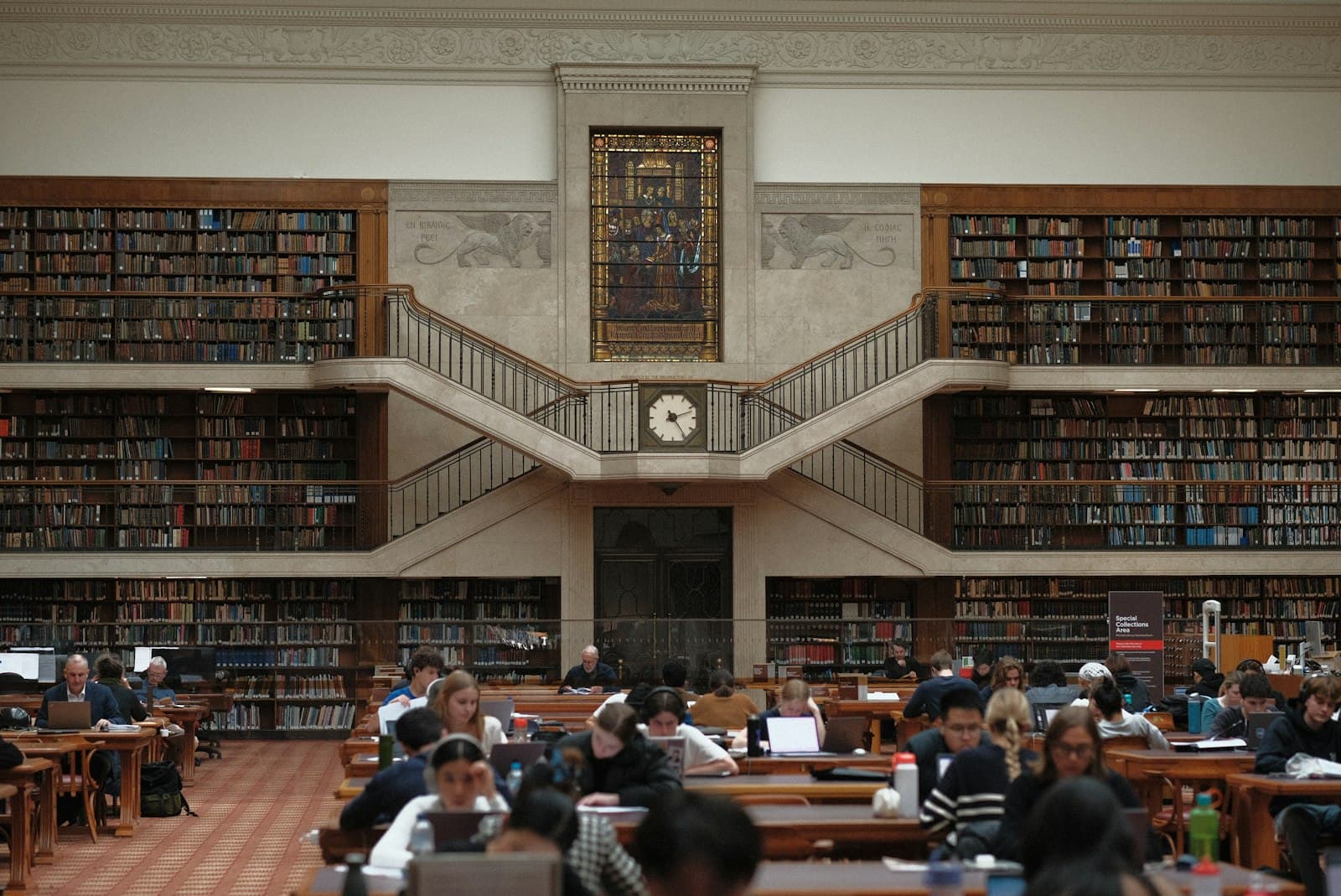 A large library filled with lots of books — Photo by Dominic Kurniawan Suryaputra on Unsplash